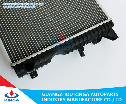 De Radiators van de aluminiumauto voor LAND ROVER-VERDEDIGER 2.5 TD 'OEM PCC001020 van 98-MT leverancier
