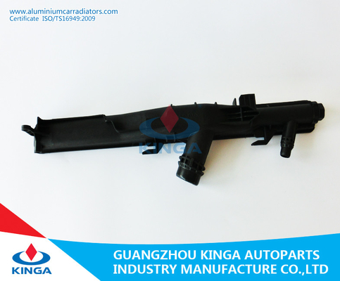 de Radiator Plastic Tank 7521046/7521931/7556339/7559273 van MT van 320/323/325/330i 05-3E90 leverancier