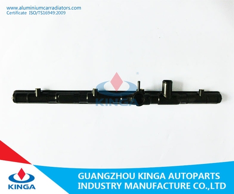 De Radiator Plastic Tank van douane Automobiele Delen CAMRY '89-91 SV21 leverancier