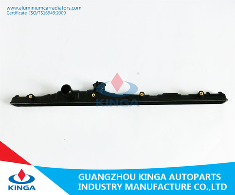 De Radiator Plastic Tank van douane Automobiele Delen CAMRY '89-91 SV21 leverancier