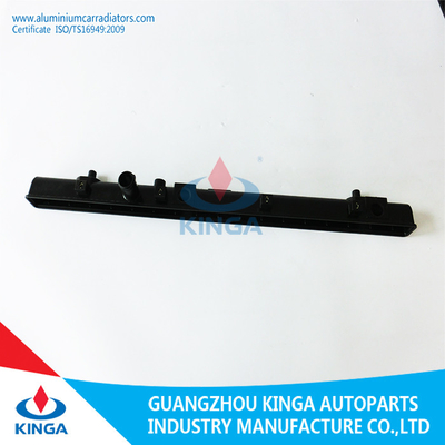 MAZDA BIJ de Auto Plastic Tank van de Afzetradiator voor Vervanging, rangschikt 1.73 * 28.07 Duim leverancier