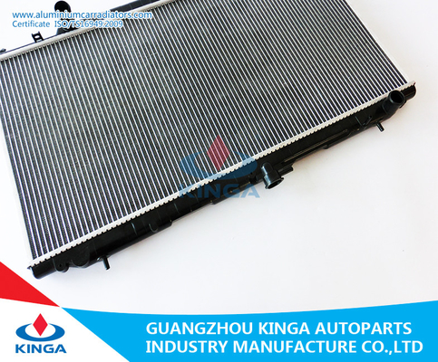 De Radiators van de het Aluminiumauto van de koelsysteemindustrie voor MT 21410-VB000 van Nissan SAFARI'97-99 WGY61 leverancier