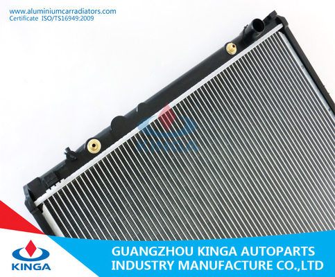 16400-0P060/16400-0P040-Aluminiumradiator voor Toyota INNOVA VIGO'04 BIJ leverancier