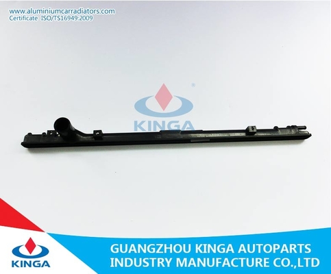 Van de Tanktoyota Lexus IS200/IS300'99 van de aluminium de Plastic Radiator Hoogste Autoauto leverancier