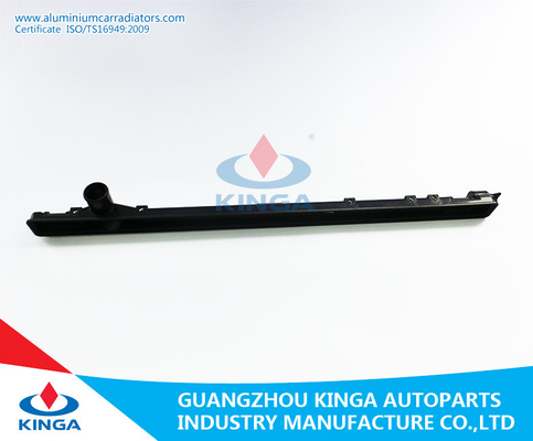 LEXUS'90-94 LS400/UCF10 BIJ Taaie OEM 1640050050/50021 van de Radiator Plastic Tank leverancier