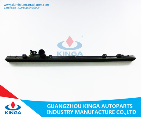 16400-46180 de Radiator Plastic Tank van de waterreparatie voor TOYOTA LEXUS'95-98 JZS149 leverancier