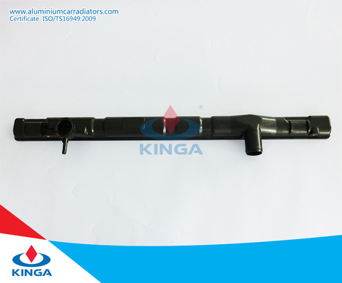 De plastic Hoogste Tank van de Autoradiator voor Toyota Cressida'89-92 S/R/YX80 bij OEM: 16400-35480 leverancier