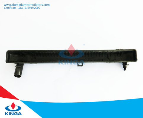 PA66 de Bodemtank van de waterradiator voor het REIZEN van OEM 16400 5B320 van MT 97-99 van HIACE RCH4# leverancier