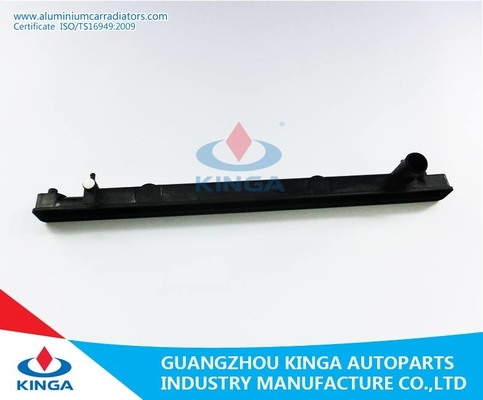 De automobiele tank van het Radiatorwater voor Toyota-Kroonyxs10 1995-2001 MT leverancier