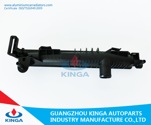 Vervang Juiste tank van de Radiator de Plastic Tank voor RENAULT KANGOO 97 1.9D-MT leverancier
