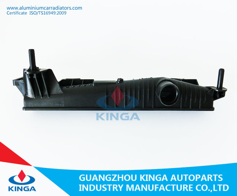 Vervang Juiste tank van de Radiator de Plastic Tank voor RENAULT KANGOO 97 1.9D-MT leverancier