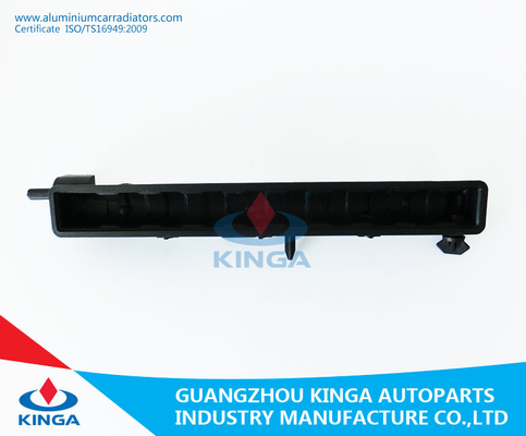 Van de de Radiator Plastic Tank van Suzuki Vitara'88-97 TD01 de inhamtank van 17700-56B01radiator leverancier