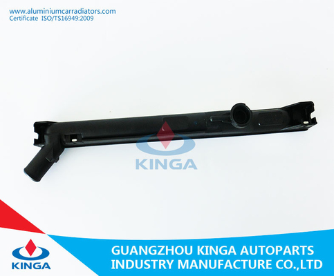 Plastic lagere tank voor de Autoradiator van Suzuki Cultus Vlugge Ga11 1995 leverancier