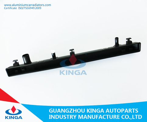 Plastic lagere tank voor de Autoradiator van de Wagen G15 96-02 van Suzuki Caltus leverancier
