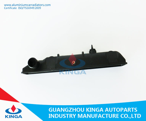 VITARA'97- TA11 BIJ de BODEMtank van de Radiator Plastic Tank 17700-77E10/77E30 leverancier
