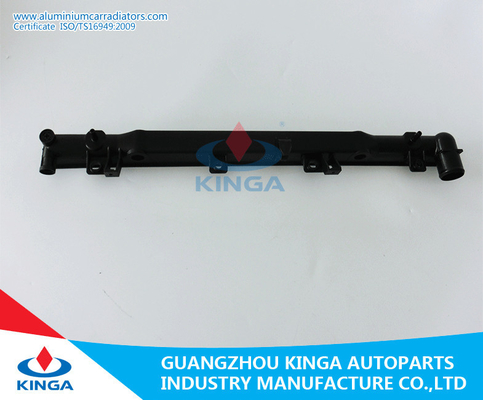 OEM 45119-SC020 Radiator Plastic Tank voor Subaru Forester'09- bij Radiator leverancier