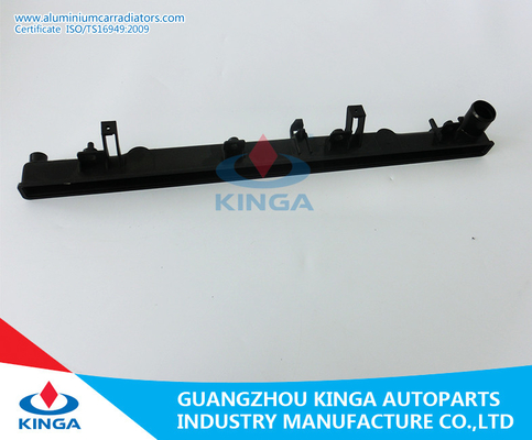 Het eindtank van de vervangingsradiator voor SUBARU LEGACY-de Bodemtank van EJ25'03-MT j-22002A leverancier