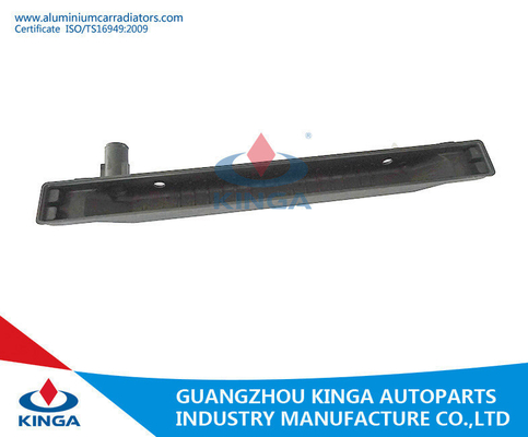 De autodekking van de Radiator Plastic Tank voor Toyota Landcruiser 1995 Hdj81v 16400-17031 leverancier
