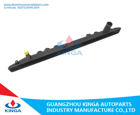 OEM Radiator Plastic Tank voor de Tank van de de Radiatorbodem van MT van Toyota Cressida'95-96 S/R/YX80 leverancier