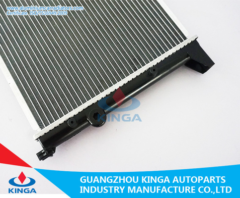 De aluminium Gesoldeerde Radiator van de Douaneauto Geschikt voor Golf 3/Jetta/Vento 91 OEM 1HM121253A leverancier