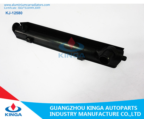 Auto Plastic de Tankvervanging van de Vervangstukkenradiator voor COROLLA'01-1.4 D4D (D) leverancier