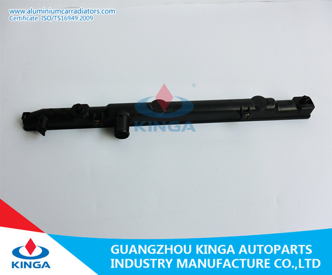 Van de de Radiator Plastic Tank van MT van TOYOTA COROLLA 1997-2002 AE115 OEM 16400-0D030/0D080 leverancier