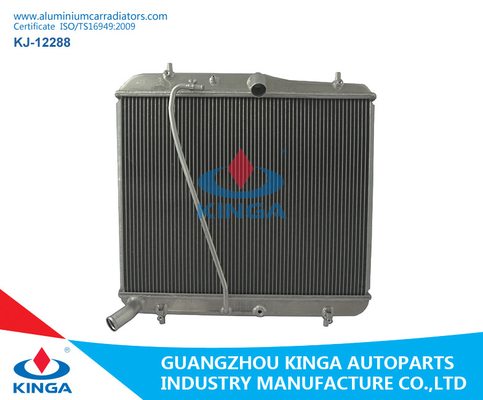 Dikte 26/32/36MM Toyota Radiator voor OEM Trh200/214/219 van MT 04 van Hiace ' 16400-75470 leverancier