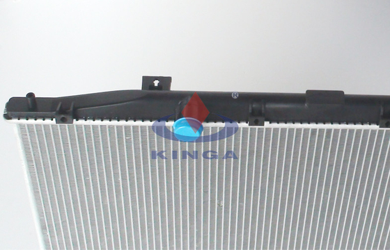 Het Aluminiumradiator van de Auotraceauto voor honda geschikte radiator met OEM 19010-RMN-W51 leverancier